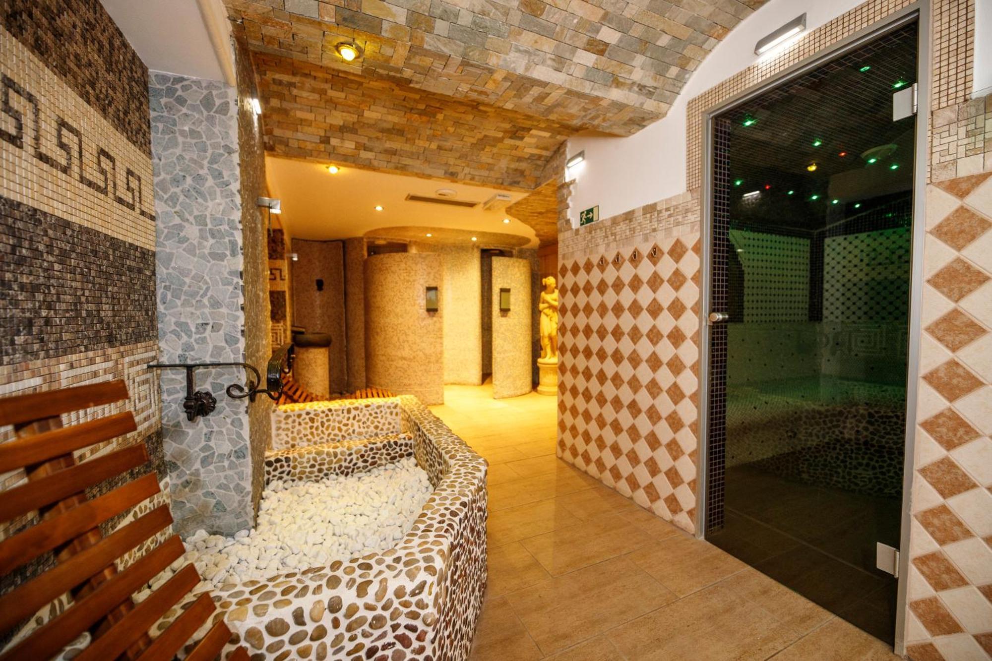 Wellness Hotel Beethoven 호무토프 외부 사진