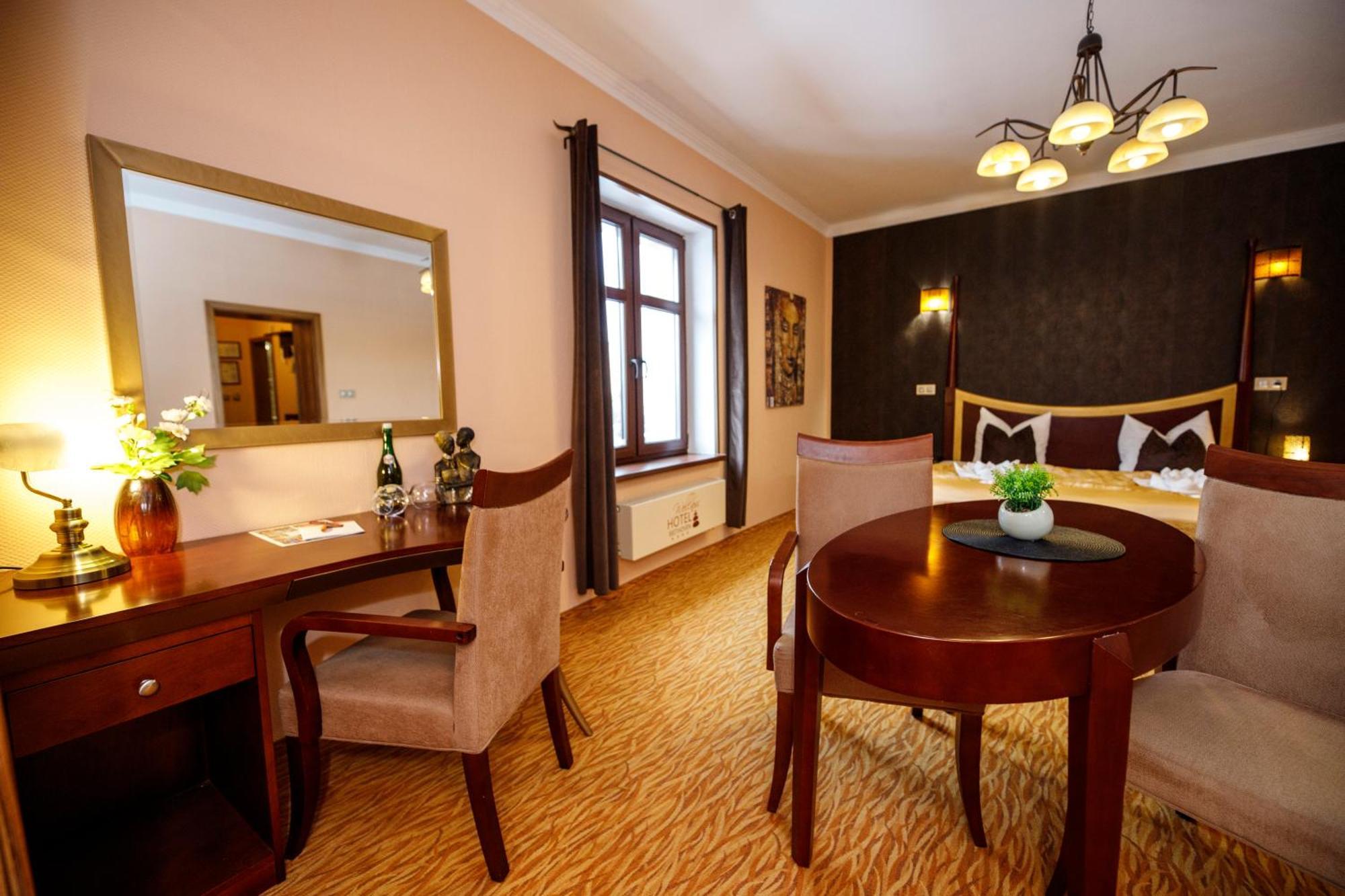 Wellness Hotel Beethoven 호무토프 외부 사진