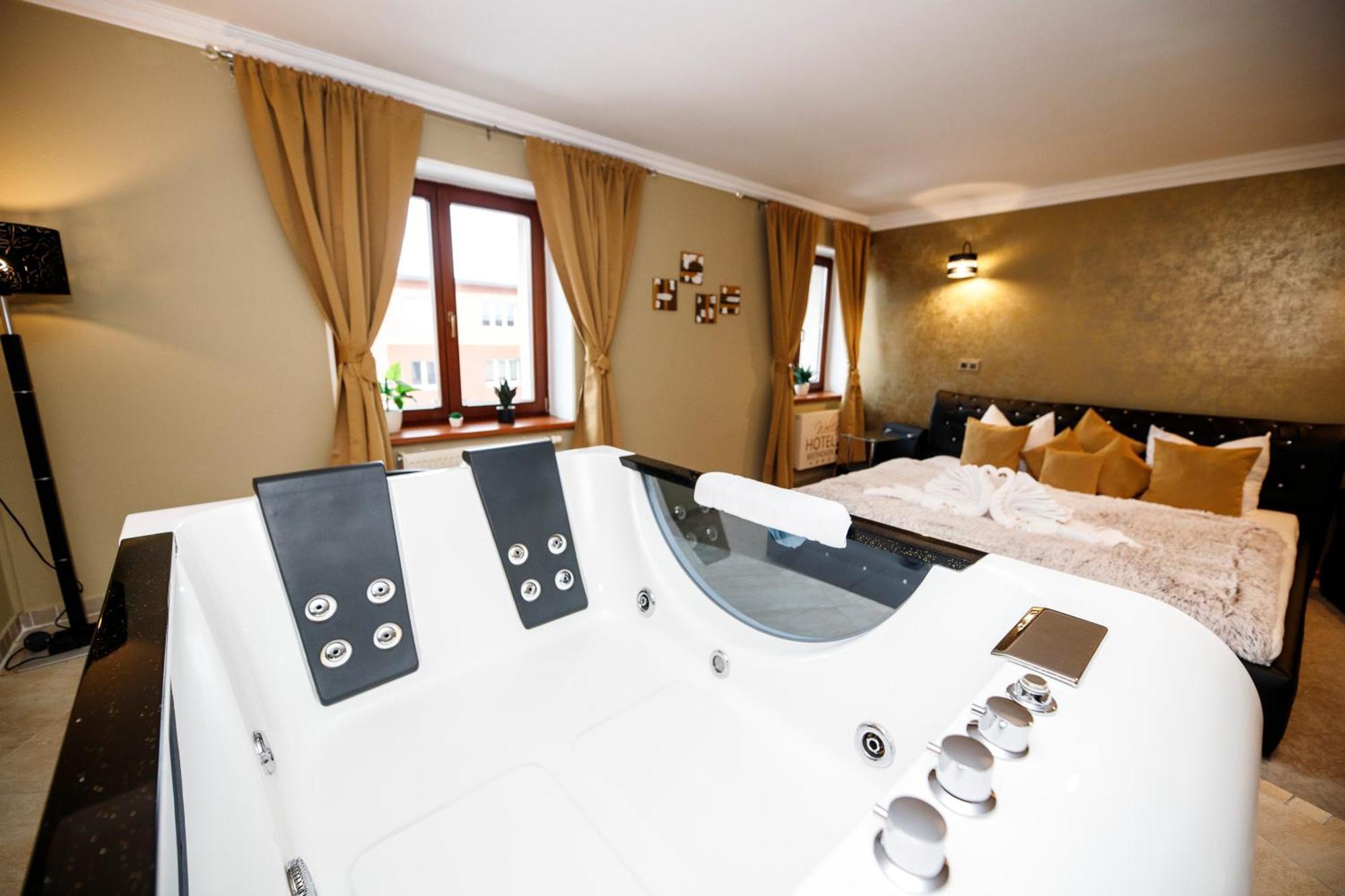 Wellness Hotel Beethoven 호무토프 외부 사진