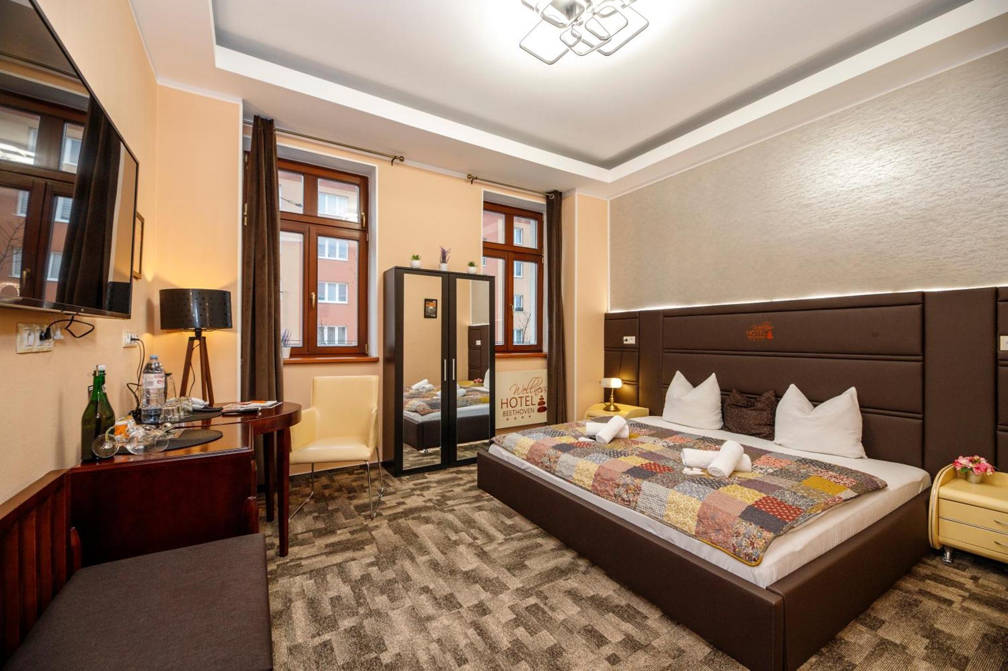 Wellness Hotel Beethoven 호무토프 외부 사진