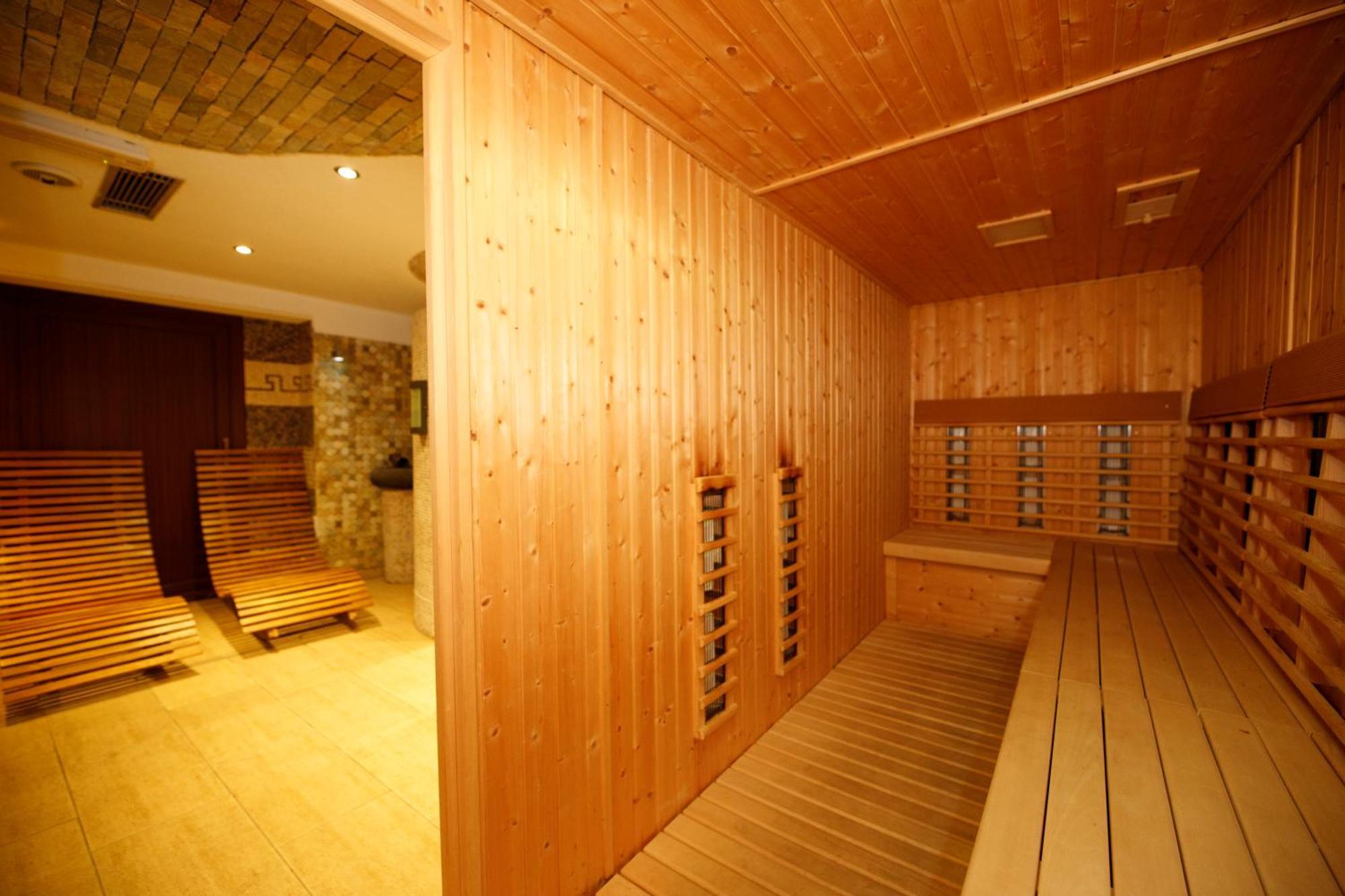 Wellness Hotel Beethoven 호무토프 외부 사진